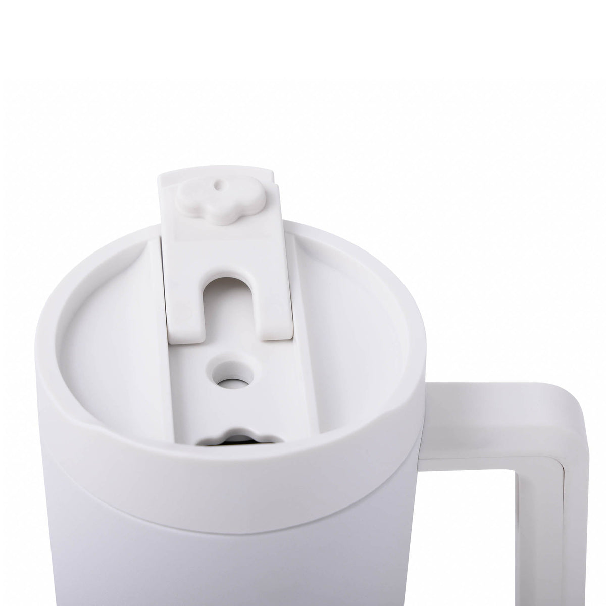 40-oz-top-tumbler-j0 CoreHome_MannaHydration_Whites_Raw-51.jpg